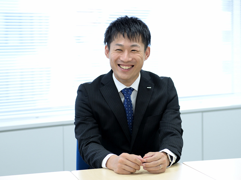 日々の業務に真摯に取り組み現場のメンバーと信頼関係を構築