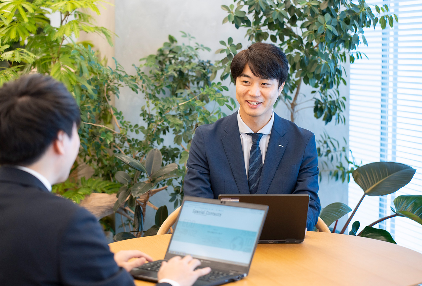 バトンをつなぐ、ゆたかな未来へ。